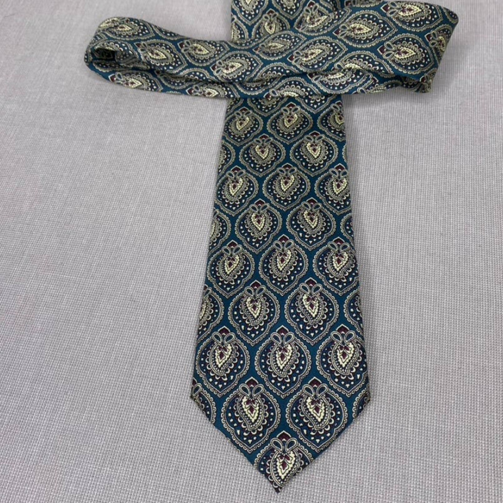 Bergdorf Goodman silk tie‎ hand made